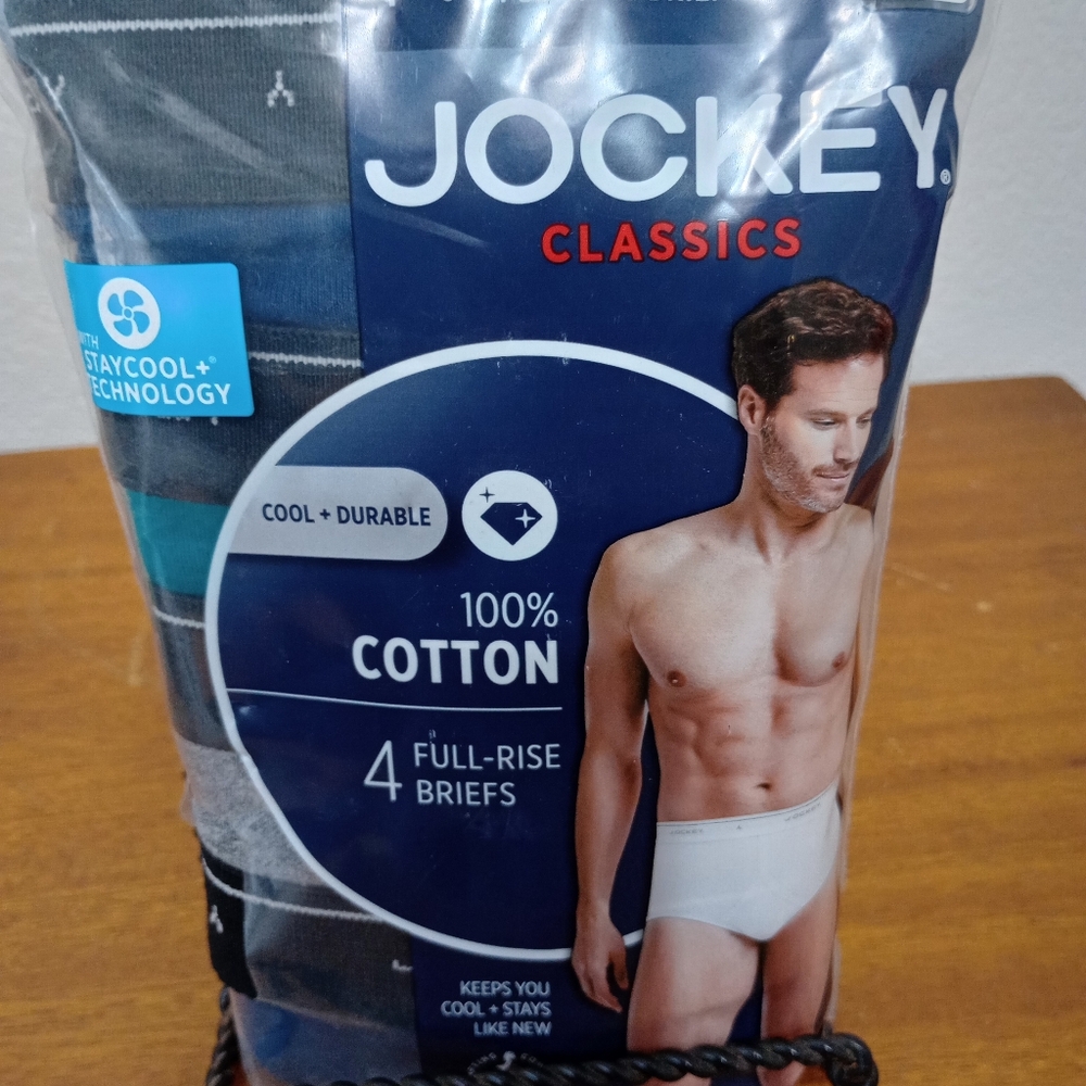 **NWT**Jockey Size 34 Briefs